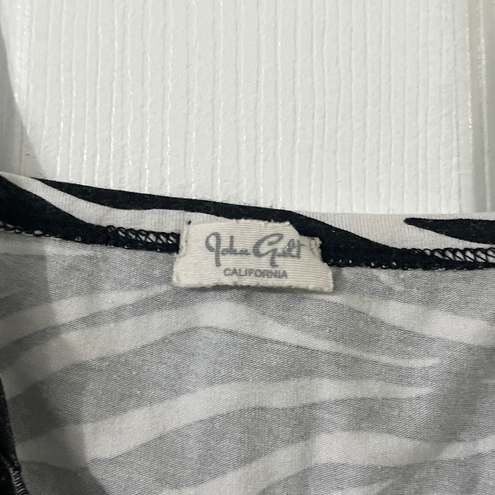 john galt zebra tank top with with with buttons on top - Picture 3 of 4